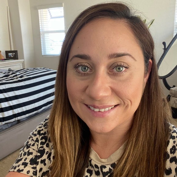 Meet your Posher, Roxanna - Picture 1 of 1